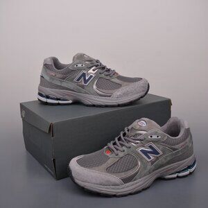 New Balance 2002R Mesh Sneaker Gray